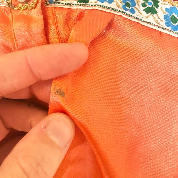 Silky embroidered snap front blouse made & bought in Mexico. - Picture 4 of 4